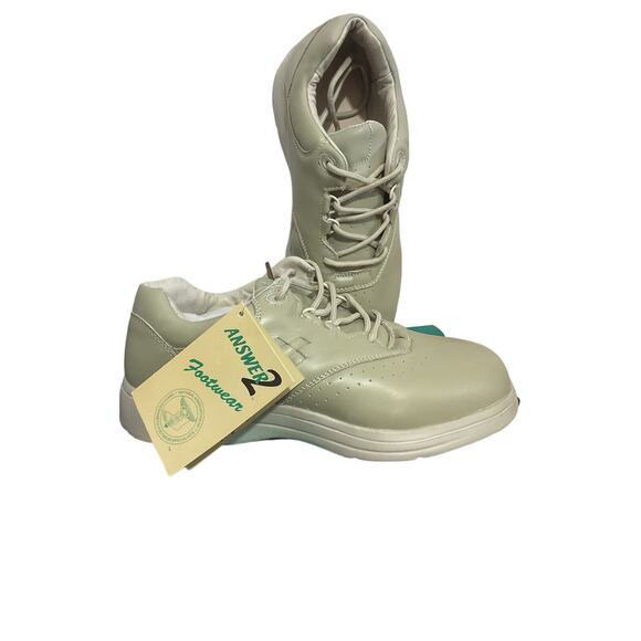 NWT Answer 2 Women’s Orthopedic Sneakers Size 9 M - Picture 1 of 12